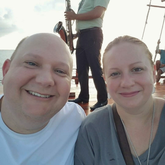 Meet Your Posher - Picture 1 of 1